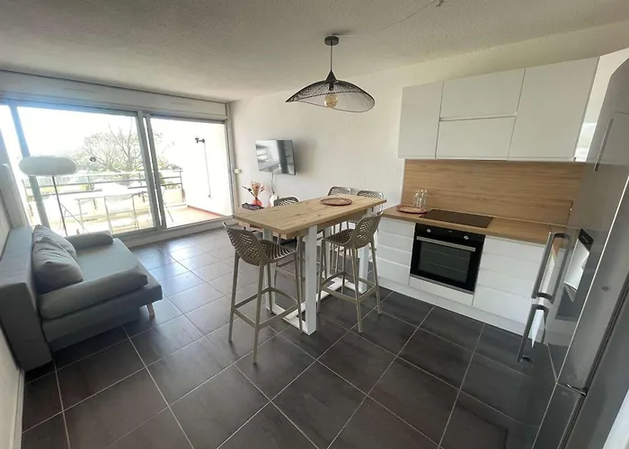 2 Pièces Avec Piscine, Proche Plage, Parking, 4 Pers - Fr-1-328-271 *